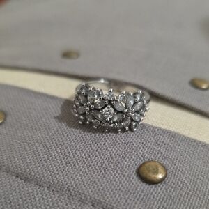 Sparkly Floral Cluster CZ Ring Sz 8